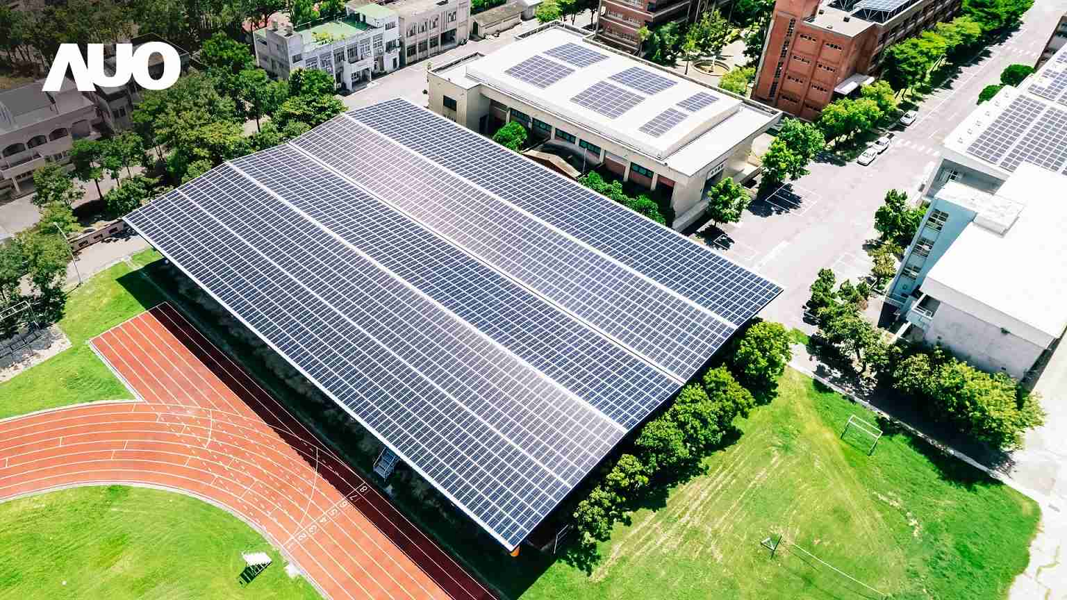 OBPaySunSteel光电整合型浪板具备快速安装、、轻量化优势,,,,可提升15%发电效能,,,,通过国际IEC与台湾VPC认证安全、、、防漏、、、耐候标准